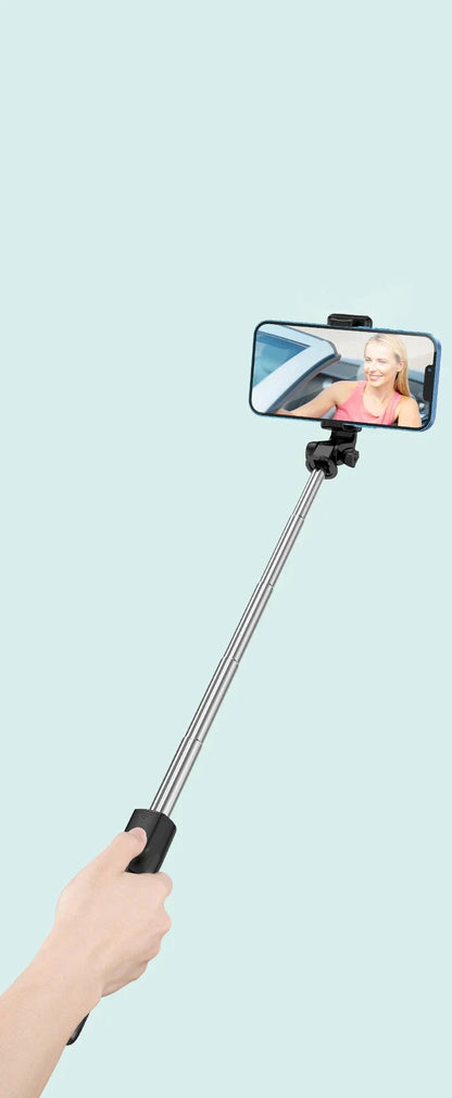Telescopic Bluetooth Selfie Stick Tripod for Smartphones 700mm
