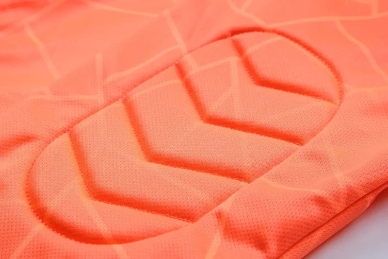 Men Kid 2024 Soccer Goalkeeper Uniform Protective Sponge Long Sleeve Football Training Goalkeeper Top Soccer Jersey Pants Custom