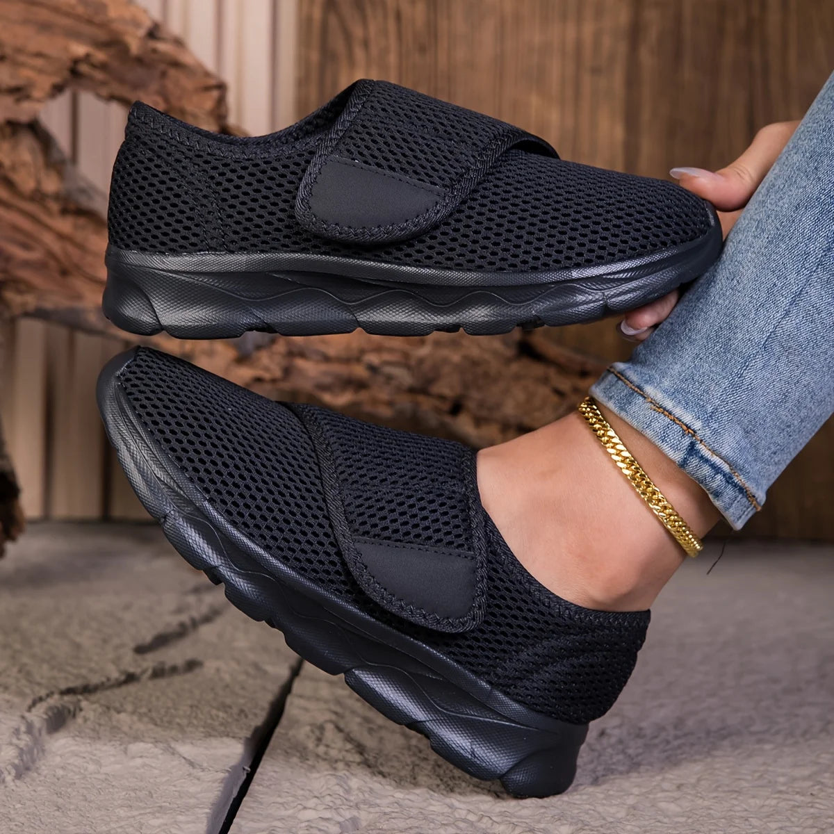 Unisex Wide Footed Shoes Women Casual Shoes Fashion Breathable Walking Mesh Flat Shoes for Men Sneakers Black Female Footwear