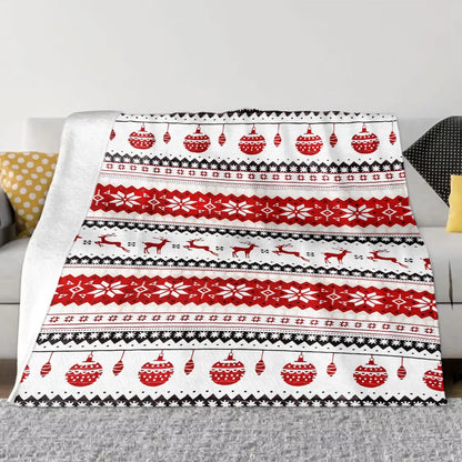 Polyester Coral Fleece Blanket Throw With Printed Winter Snowflakes And Reindeer