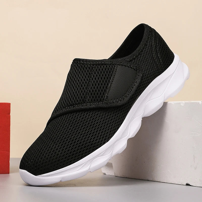 Unisex Wide Footed Shoes Women Casual Shoes Fashion Breathable Walking Mesh Flat Shoes for Men Sneakers Black Female Footwear