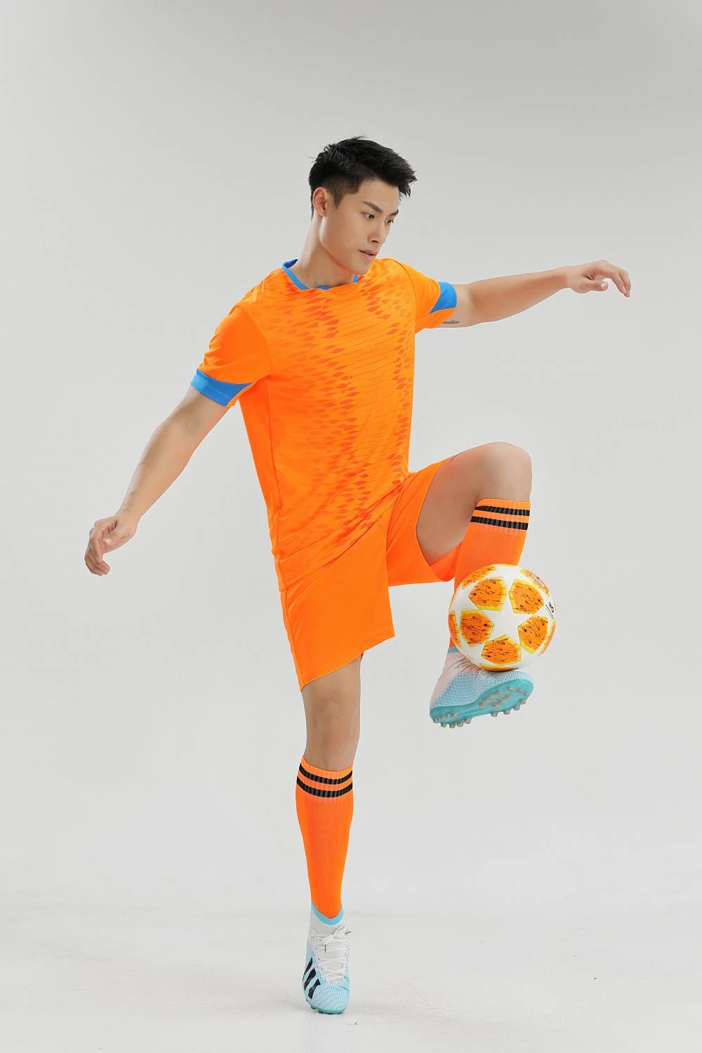 Mens Women Kids Soccer Set Short Sleeve Football Jerseys Uniforms Shirts Shorts Team Training Sport Kit Clothing Suit Breathable