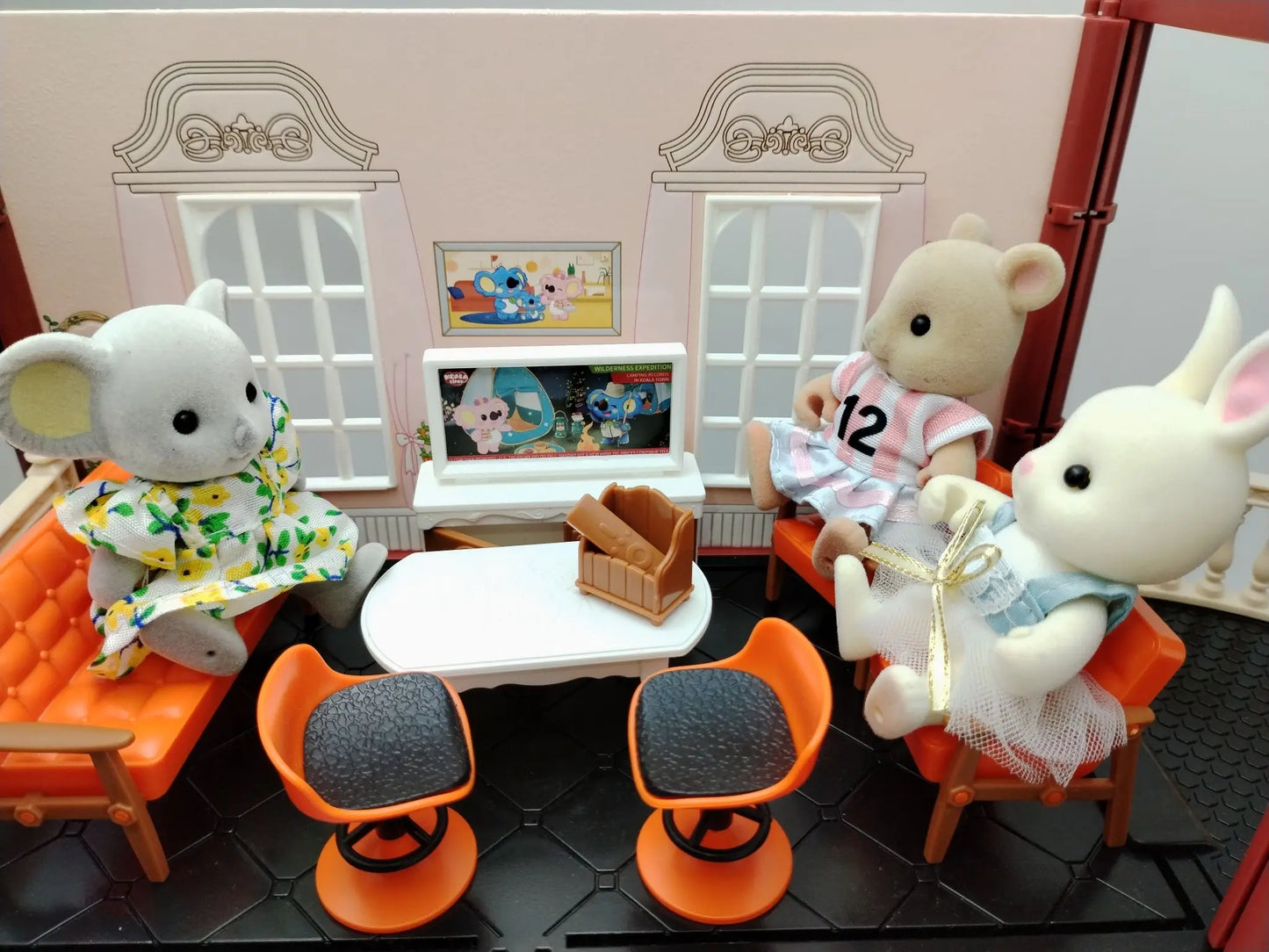 miniature items dollhouse furniture accessories living room bedroom supermarket shopping games family interaction doll kids toys