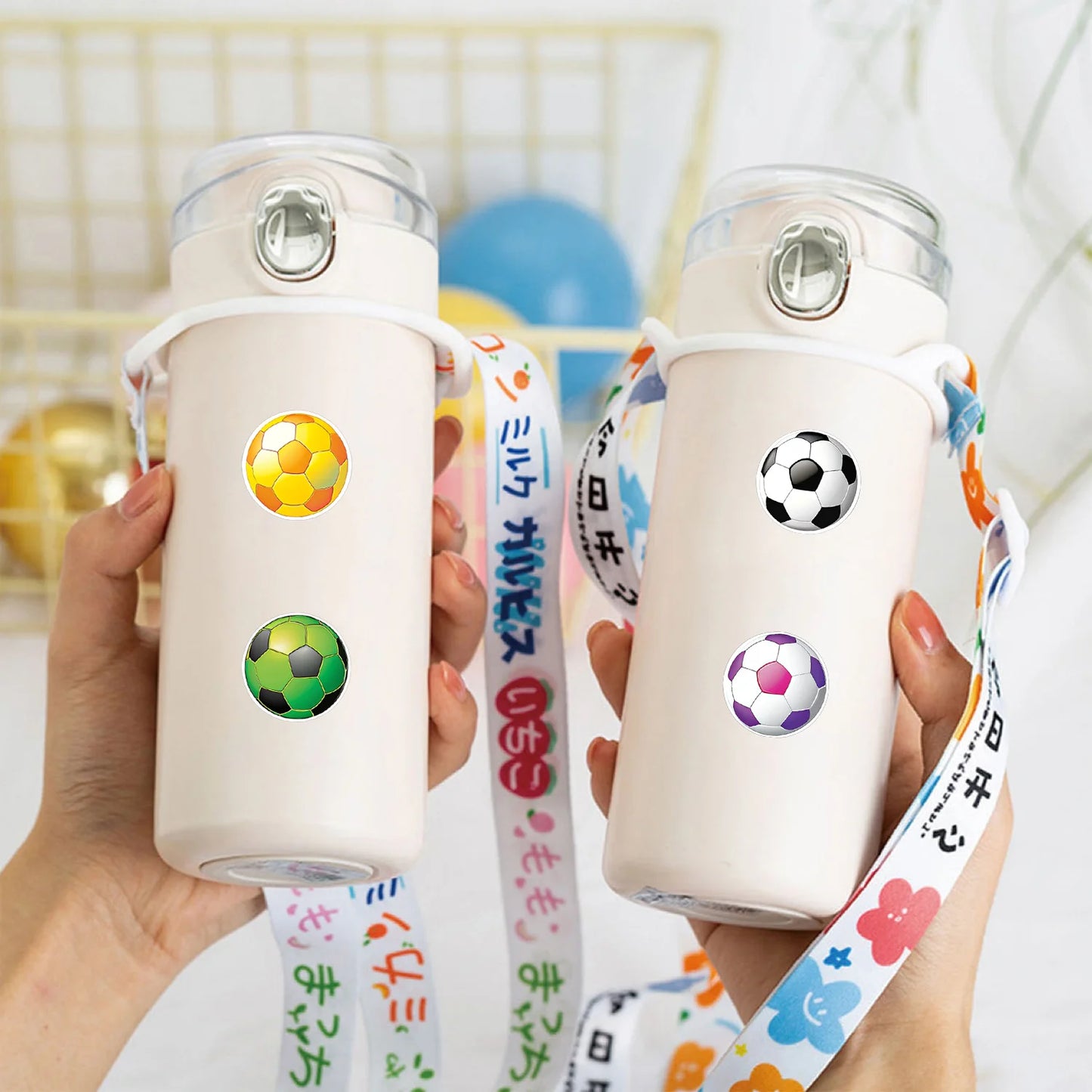 500Pcs/Roll Colorful Footballs Soccers Sport Stickers 2.5cm/1.0'' 16 Designs Decals Diy Adorn Gifts for Various Packaging