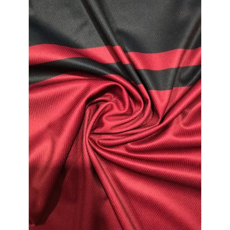 New 3D round-neck men's T-shirt, made of casual polyester knitted fabric, elastic and light, regular fit, striped pattern