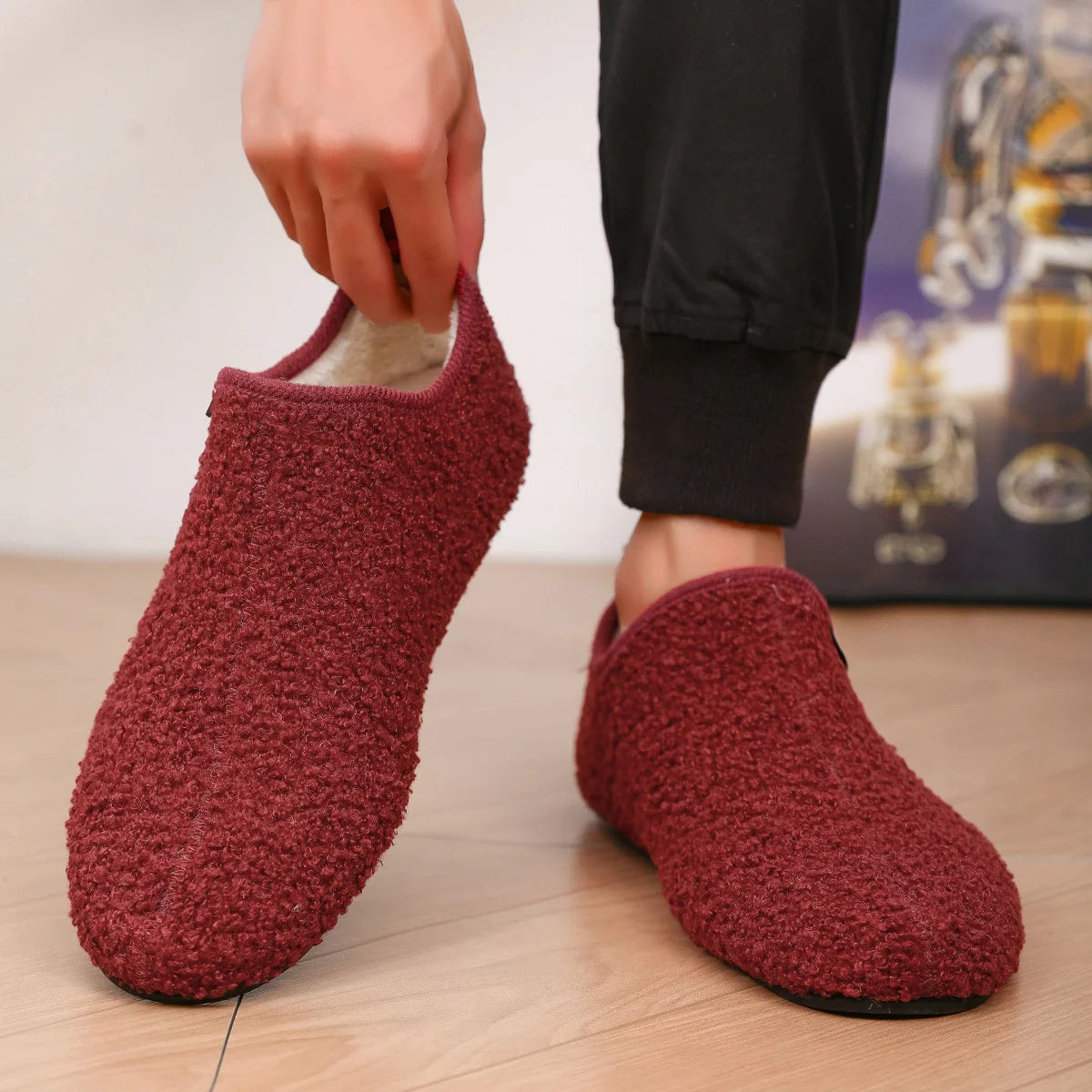 Men's Fuzzy Lining Overlapping Slippers Indoor Winter Warmth Arch Support