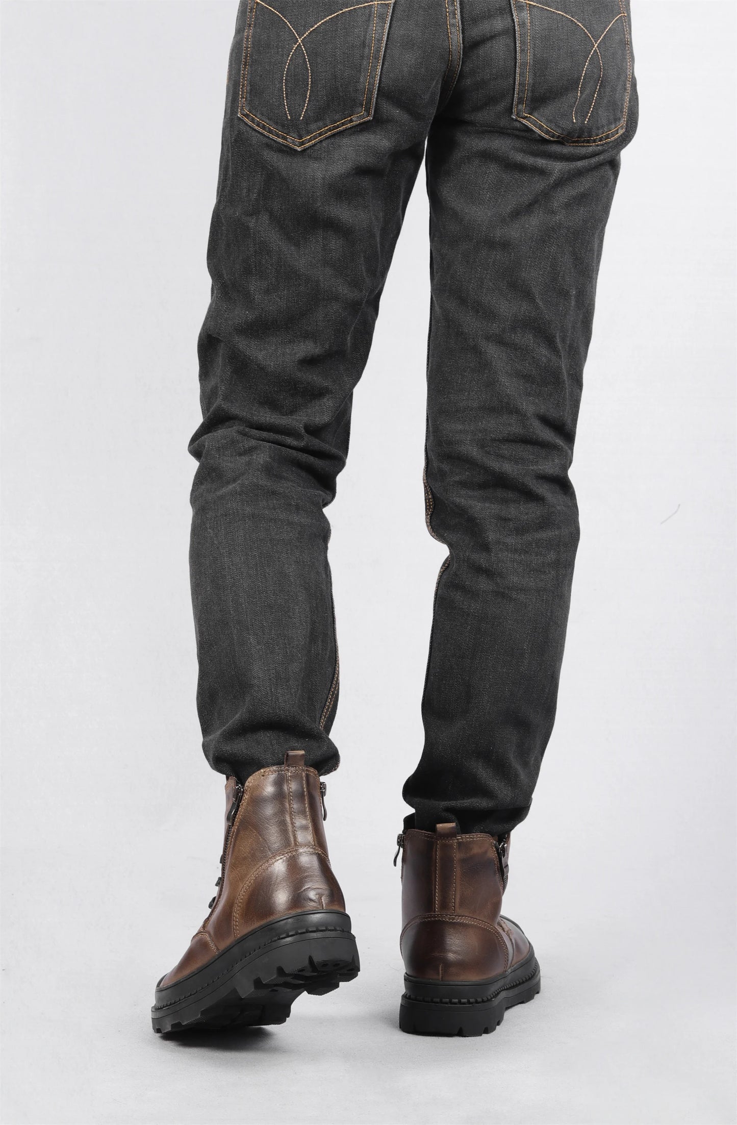 Genuine Leather Mens Ankle Boots, Zip Closure, Winter Use