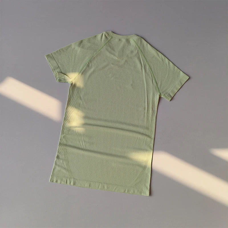 Sports Tops Quick-drying Ladies Fitness Running Yoga Short-sleeved Moisture-wicking Elastic Breathable Yoga Suit T-shirt