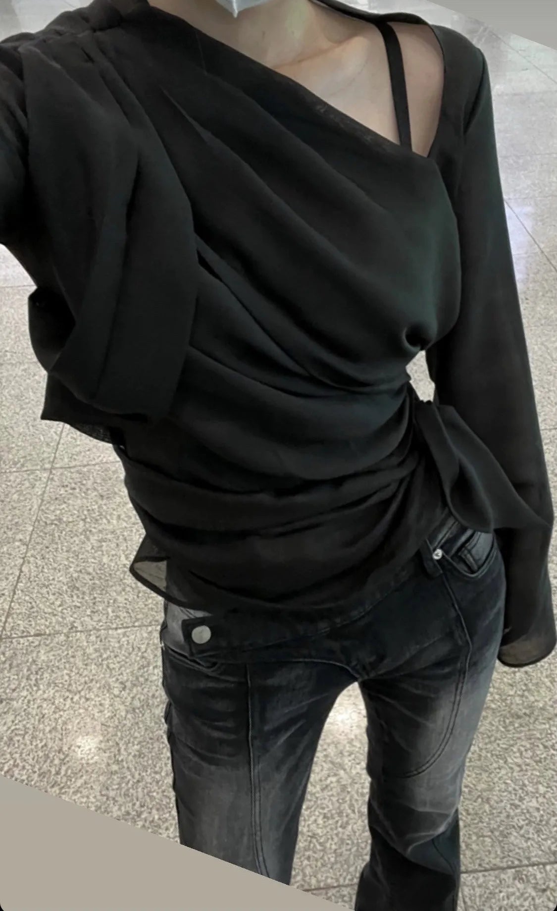 Karrram Vintage Distressed Low Waist Jeans Grunge Asymmetrical Waist Denim Pant Korean Fashion Black Flare Jeans Kpop Streetwear