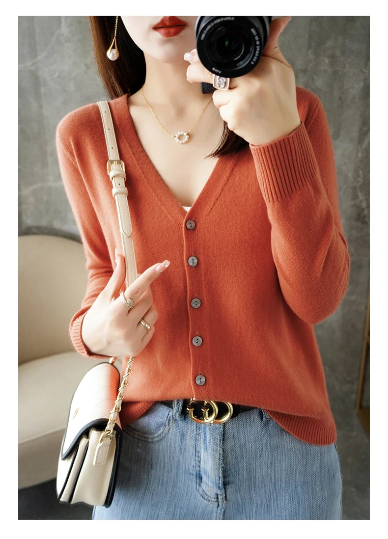 2024 New V-Neck Temperament Small Fragrant Wind Women Loose Sweater Sweater All Sweater Coat Special Offer Cardigan ZHI D035