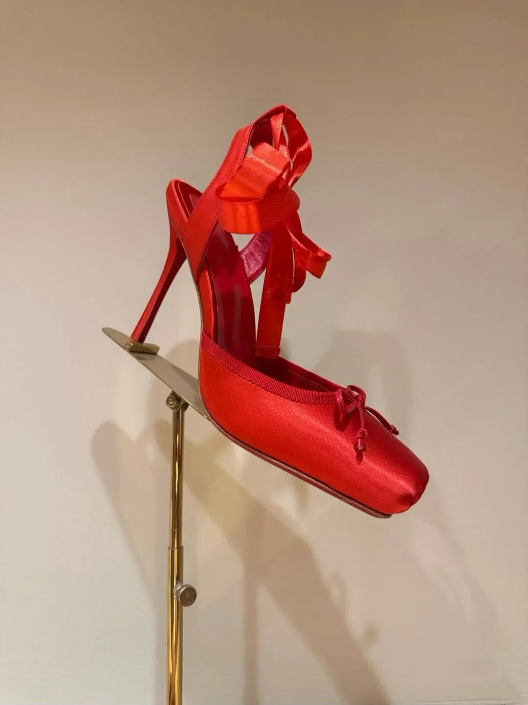 Ladies' New Summer Square Satin High-heeled Sandals with Ankle Straps, Fashionable Party and Banquet Ballet High-heeled Shoes