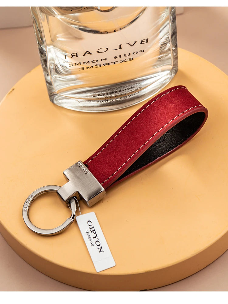 Exquisite Cowhide Keychain for Car or Bag – Durable & Fashionable