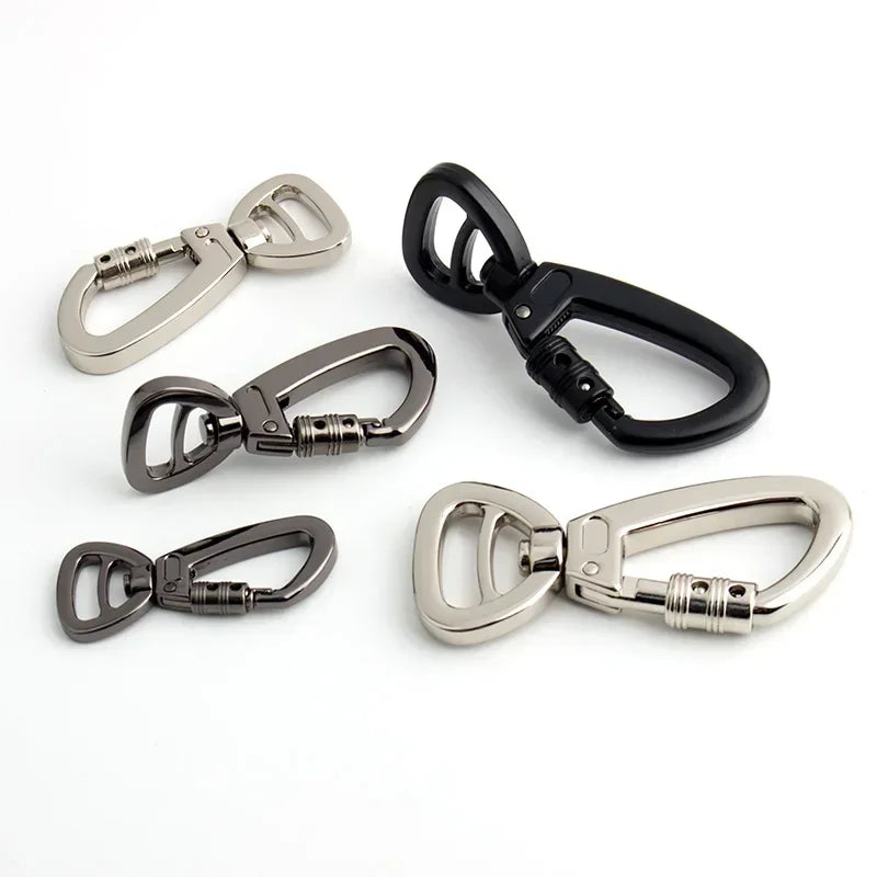 Dog Leash Clip Pets Carabiner Auto Locking Carabiner With Swivel Rotating Ring For Outdoor Keychain Pet Leash Hook Accessories